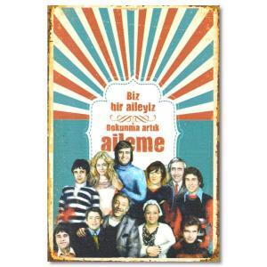 Biz Bir Aileyiz Dokunma Aileme Yesilcam Posteri